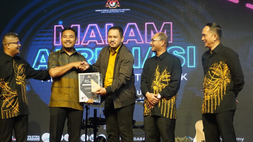 374642336_705615738269723_5560339453868674609_n