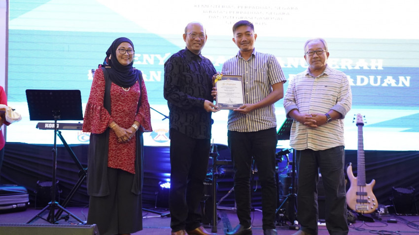 400266959_752229980274965_1757936092660996263_n