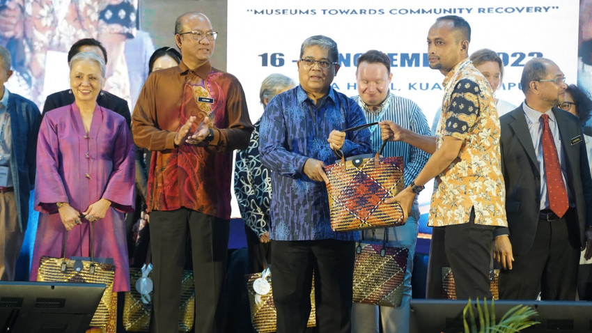 401603451_753628980135065_6178946733665969009_n