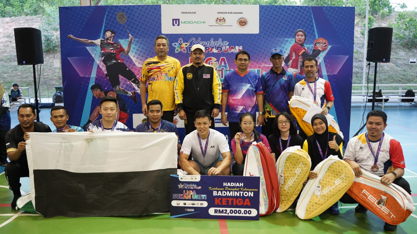 404049642_755352786629351_641333181658296925_n