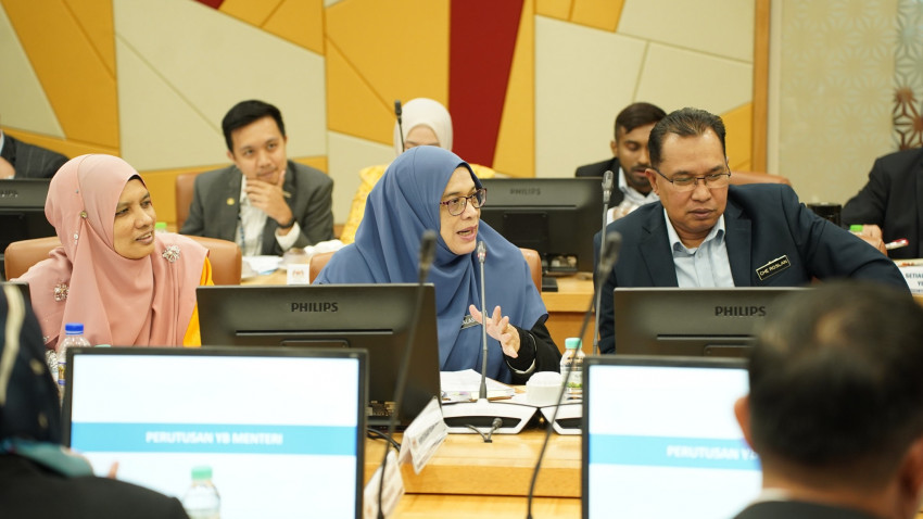 440376750_875446921286603_8205865420208155071_n