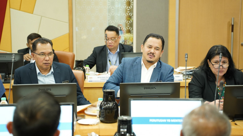 441523836_875446831286612_1366499680256321993_n