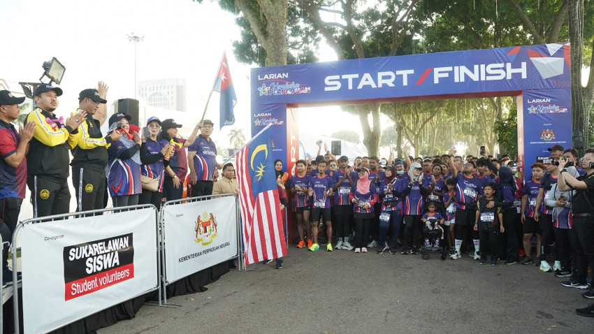 442493085_882757513888877_2165024184533721304_n