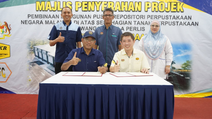 447964878_891608943003734_5656955438728529359_n