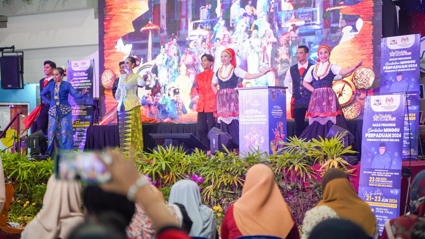 448767471_903010135196948_4420491847114911486_n