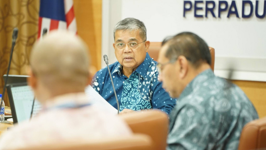 449001080_905915211573107_1880442509579171239_n