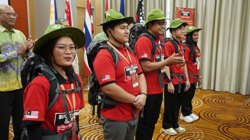 449490734_911328284365133_2644432807495282439_n