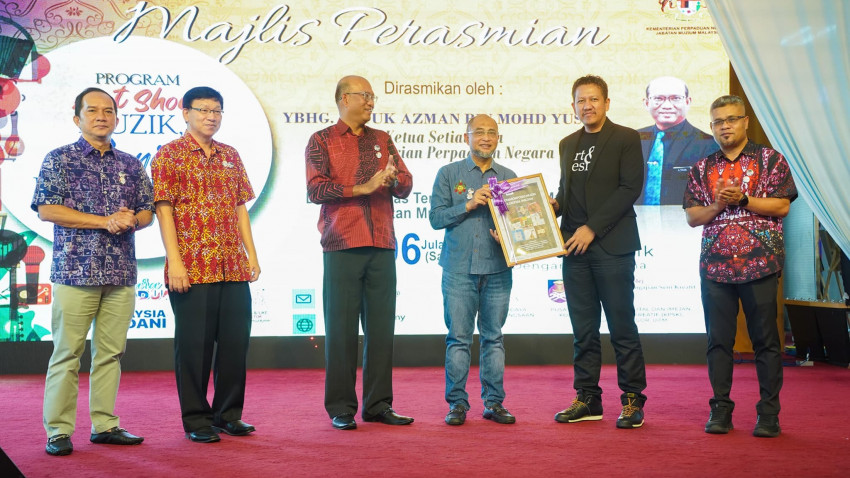 449834405_912631504234811_1167356882883783037_n