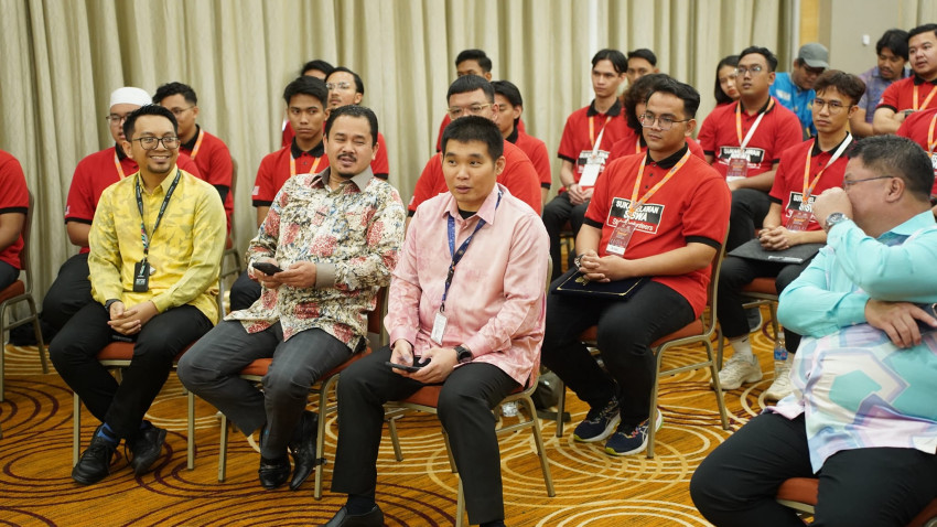 449843567_911328931031735_7671309001897789210_n