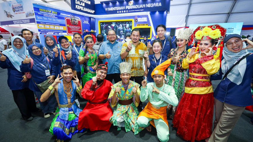 449851044_912660770898551_4877854754730950537_n