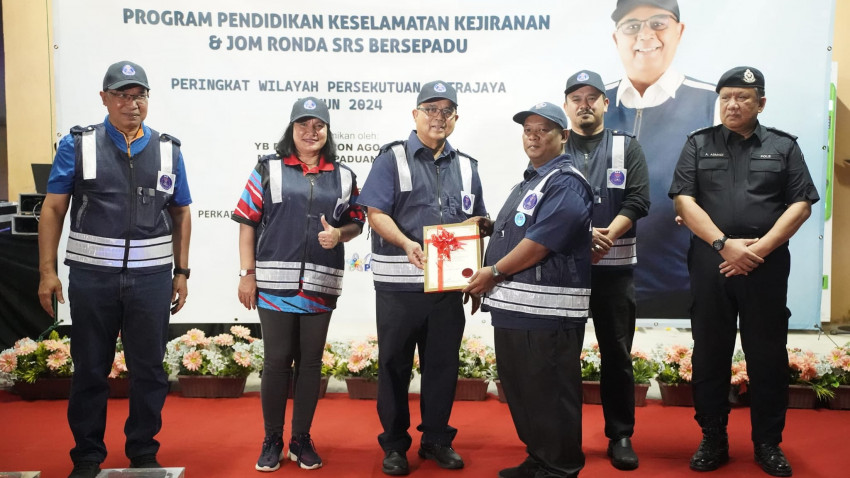 451740444_921766443321317_6492488677091196632_n