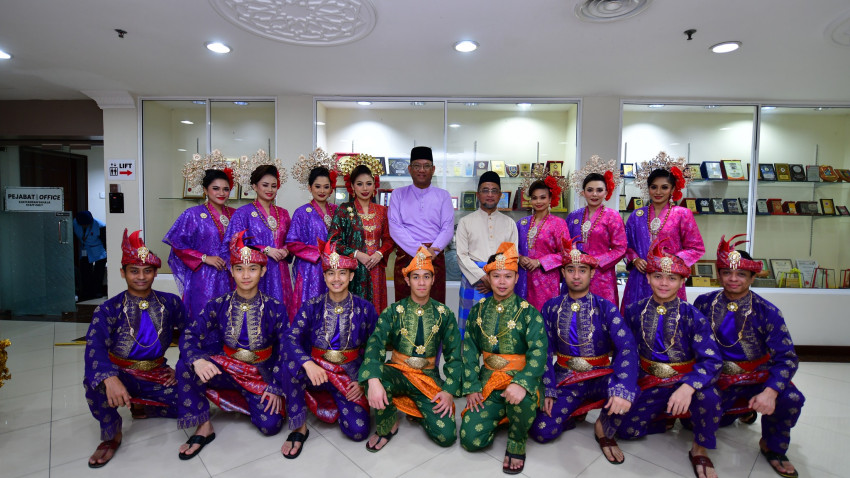 452916562_925580609606567_7121218875686094450_n