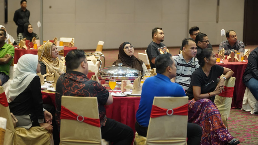 453266670_927449709419657_4653315706871003858_n