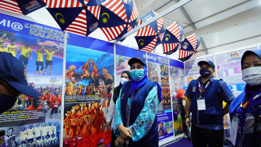 51929718954_7ddf795462_h