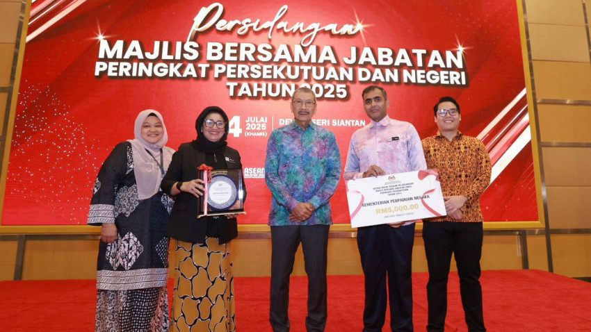 523123217_1211035394394419_2875792496420630973_n