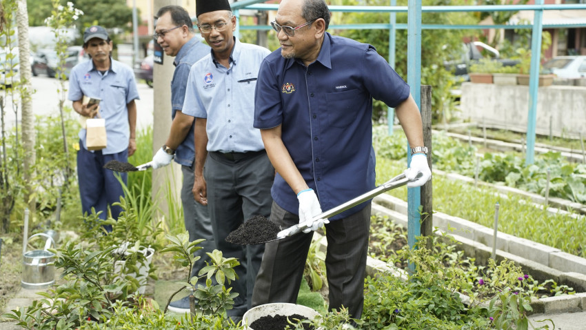 WhatsApp_Image_2024-10-07_at_215315_1