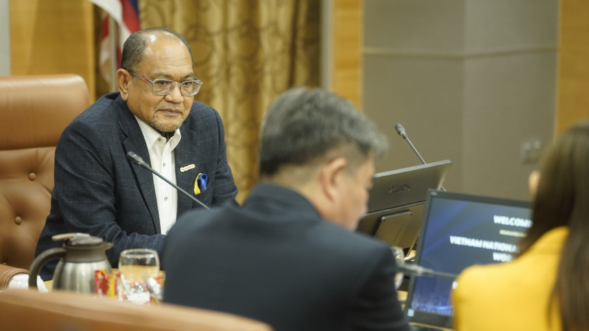 WhatsApp_Image_2024-11-05_at_191439