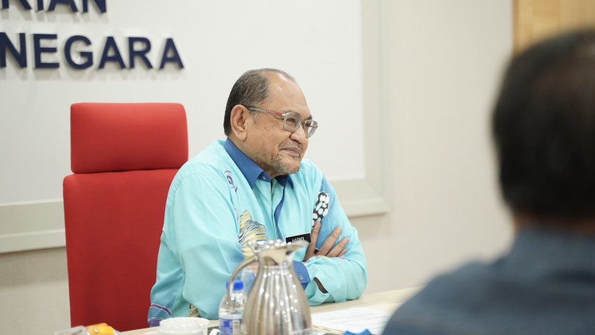 WhatsApp_Image_2024-11-19_at_190411