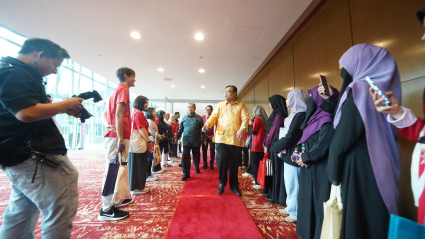 WhatsApp_Image_2024-11-23_at_210052