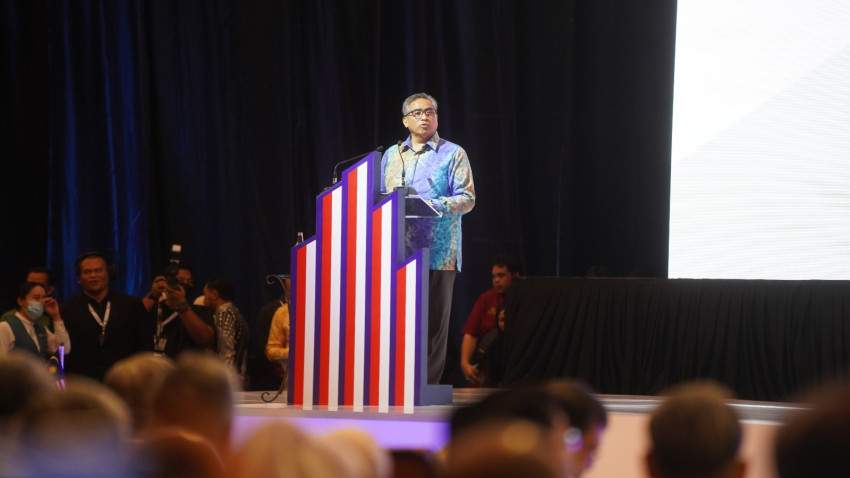 WhatsApp_Image_2024-11-23_at_210056