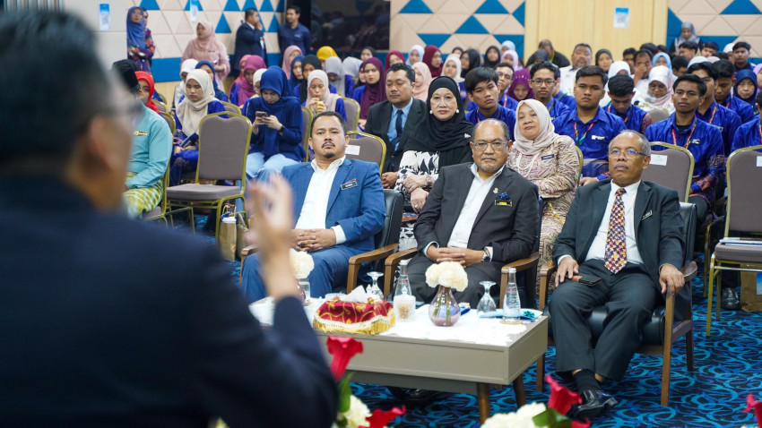 WhatsApp_Image_2024-11-23_at_224237_1