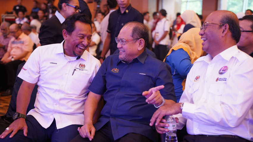 WhatsApp_Image_2024-11-24_at_235659