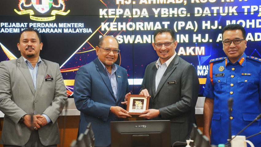 WhatsApp_Image_2024-11-25_at_183947_1