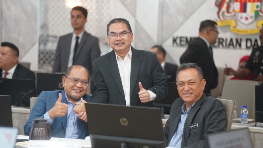 WhatsApp_Image_2024-11-25_at_185713_1