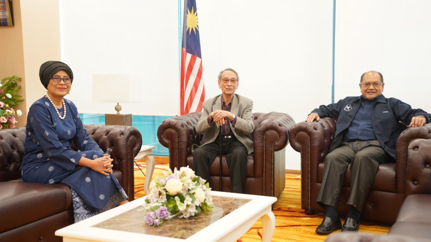 WhatsApp_Image_2024-11-27_at_132346