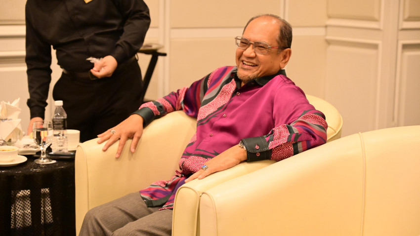 WhatsApp_Image_2024-12-04_at_151133