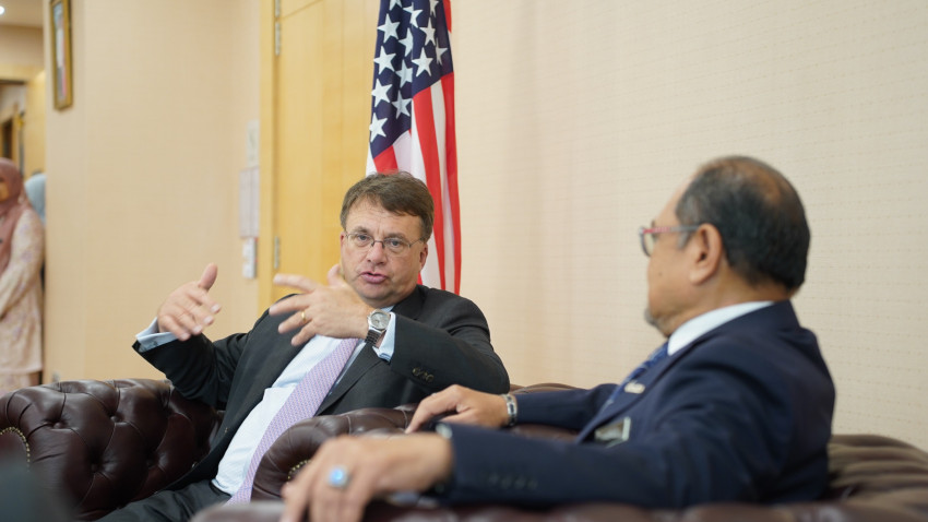 WhatsApp_Image_2024-12-04_at_164017