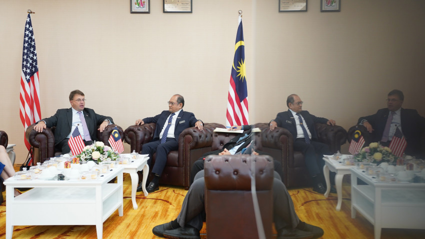 WhatsApp_Image_2024-12-04_at_164017_1