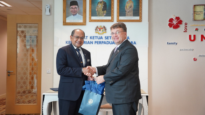 WhatsApp_Image_2024-12-04_at_164019