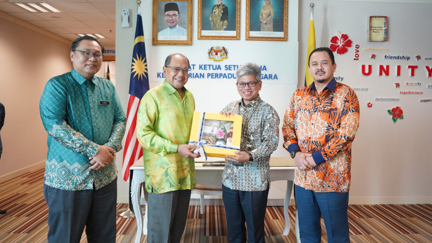 WhatsApp_Image_2024-12-05_at_172352