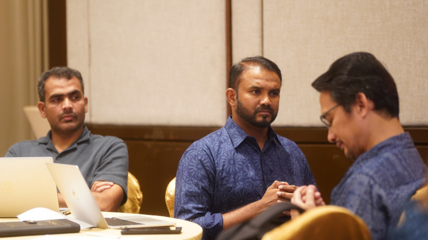 WhatsApp_Image_2024-12-07_at_094139