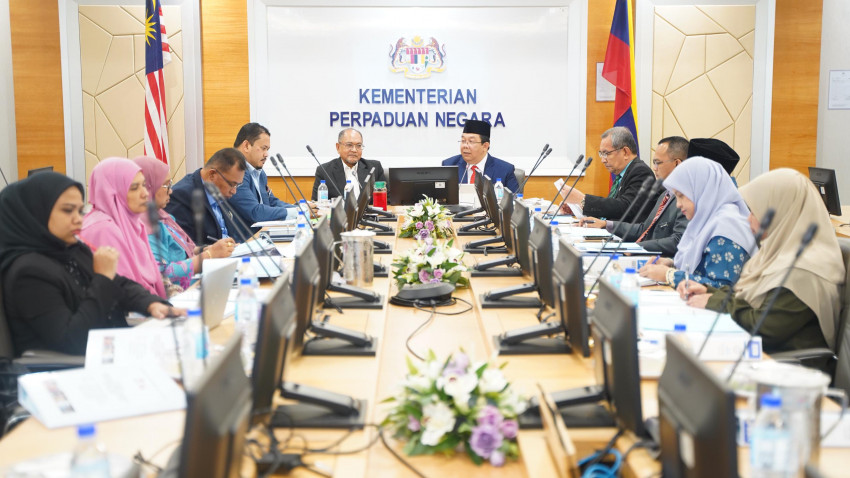 WhatsApp_Image_2024-12-09_at_151144