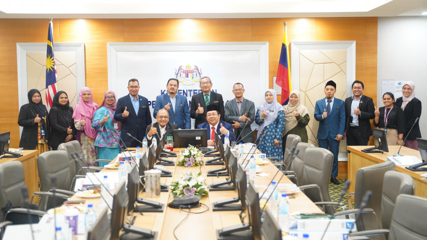 WhatsApp_Image_2024-12-09_at_151146