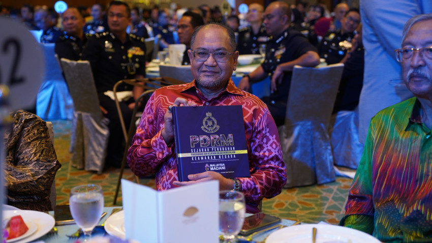 WhatsApp_Image_2024-12-10_at_160532