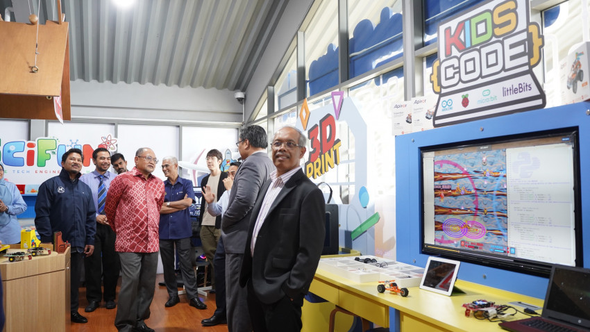 WhatsApp_Image_2024-12-10_at_201634_1