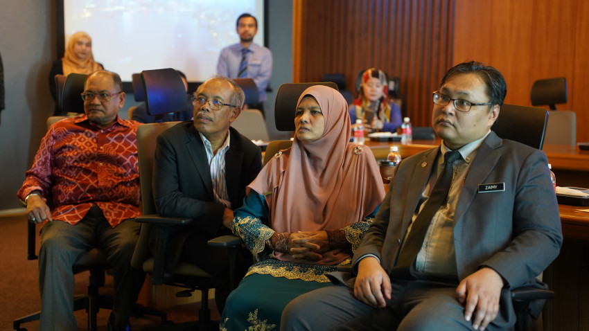 WhatsApp_Image_2024-12-10_at_201636_2