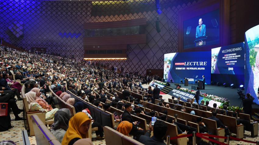 WhatsApp_Image_2025-02-10_at_191510