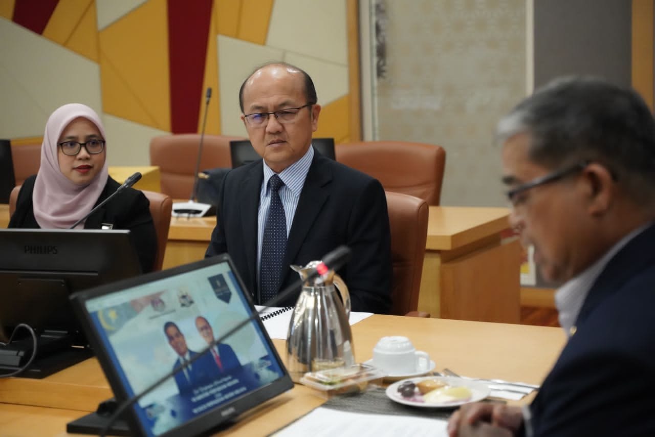 365717008 689845959846701 4232194947692699468 N